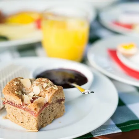 Отель Garni Noeserlgut