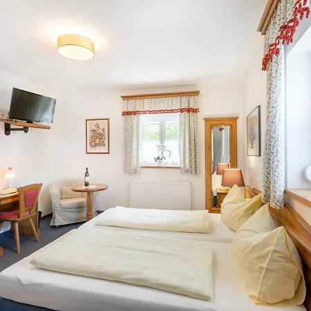 Garni Noeserlgut 4*