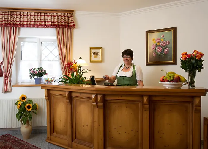 Garni Nöserlgut Linz